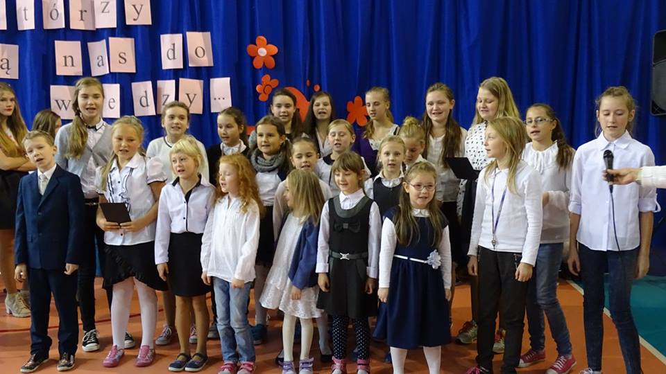 Dzień Edukacji Narodowej w Szkole Podstawowej im. W. Szymborskiej w Konikowie
