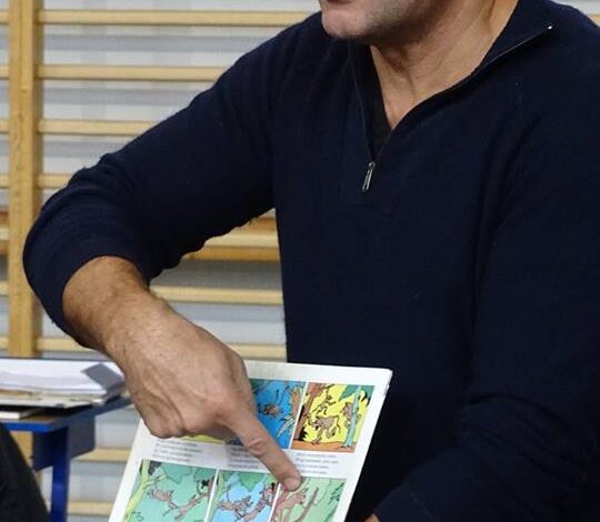 Niezwykły gość w Szkole Podstawowej im. Wisławy Szymborskiej w Konikowie