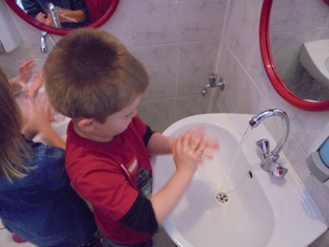 Światowy Dzień Mycia Rąk Światowy Dzień Mycia Rąk