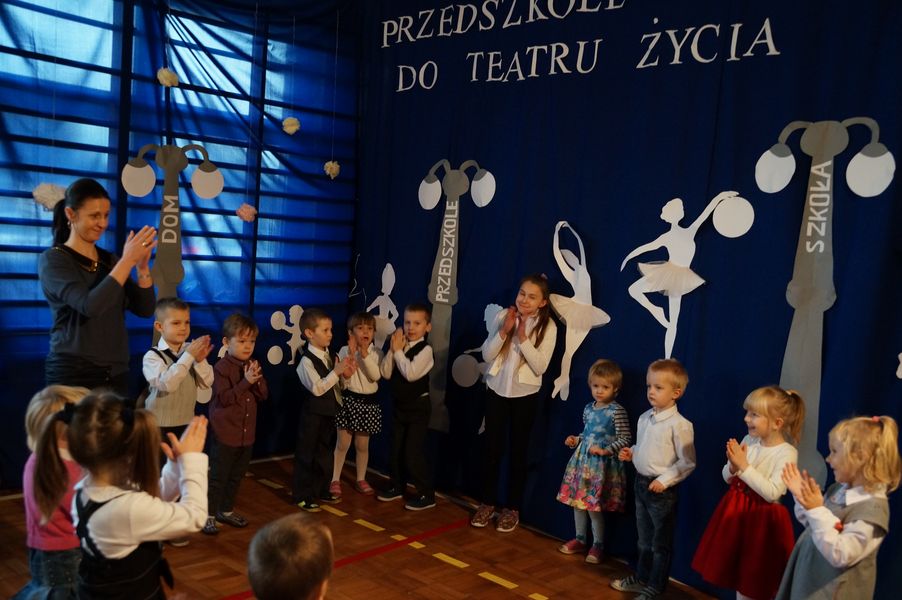 Pasowanie na przedszkolaka w Szkole Podstawowej w Dunowie Pasowanie na przedszkolaka w Szkole Podstawowej w Dunowie