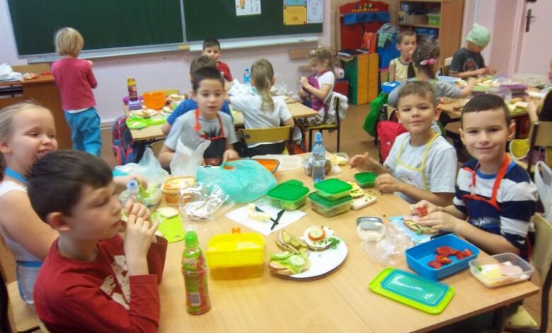 „Śniadanie daje moc” w Szkole Podstawowej w Konikowie