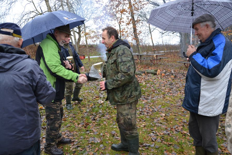 Puchar Wójta w zawodach wędkarskich Puchar Wójta w zawodach wędkarskich