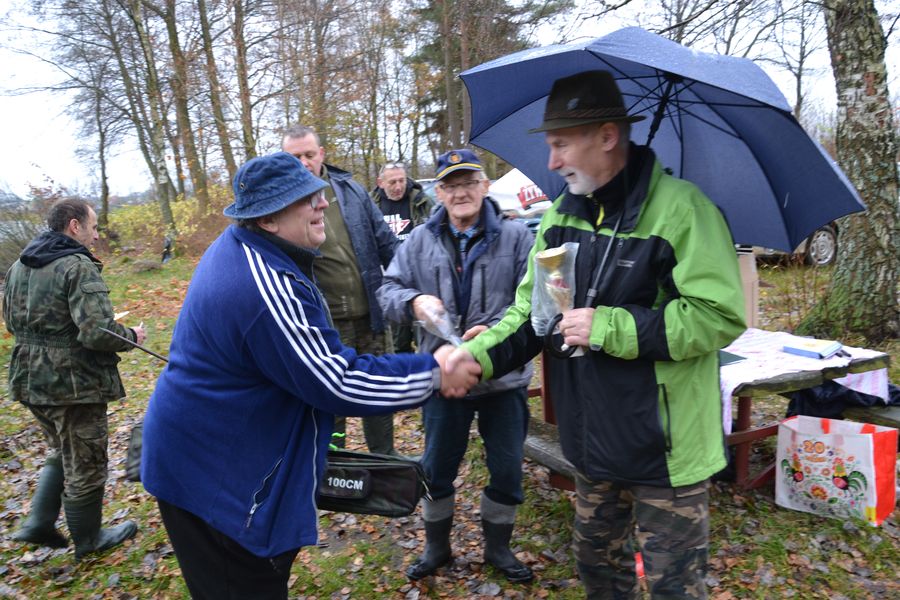 Puchar Wójta w zawodach wędkarskich Puchar Wójta w zawodach wędkarskich