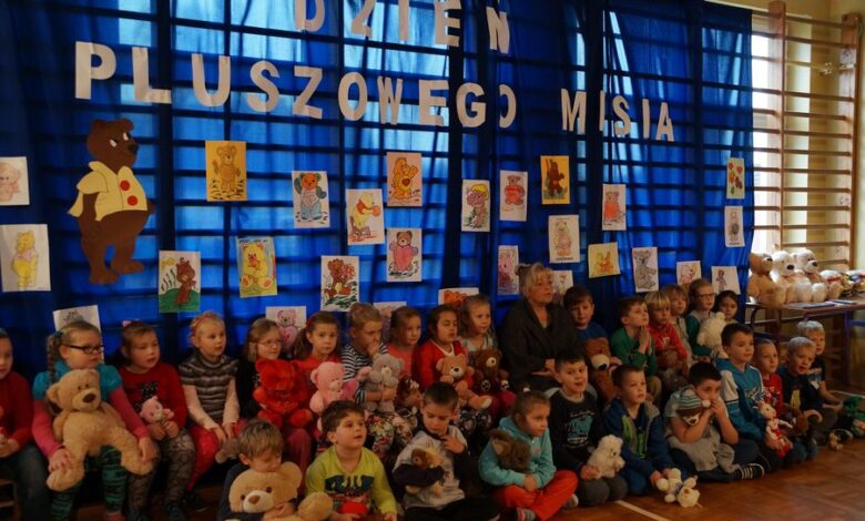 Dnia Pluszowego Misia