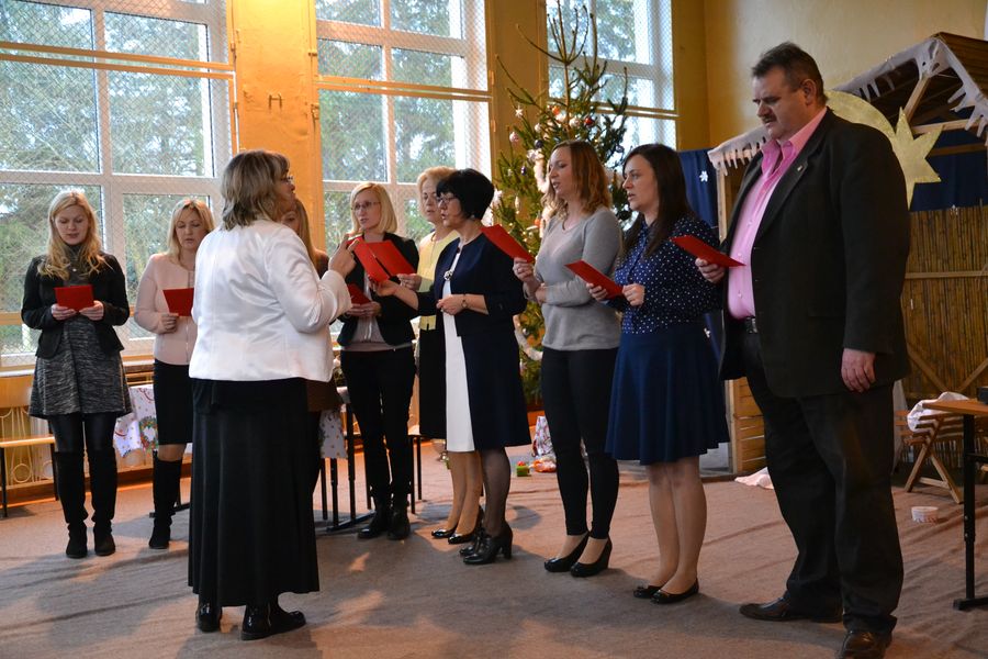 Jasełka i Koncert kolęd Jasełka i Koncert kolęd
