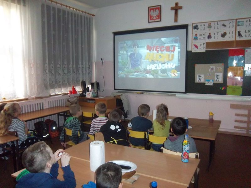 „Zdrowe - nietrudne” w Szkole Podstawowej w Konikowie „Zdrowe - nietrudne” w Szkole Podstawowej w Konikowie