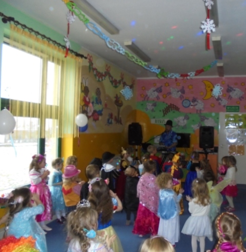 Karnawał w przedszkolu Karnawał w przedszkolu