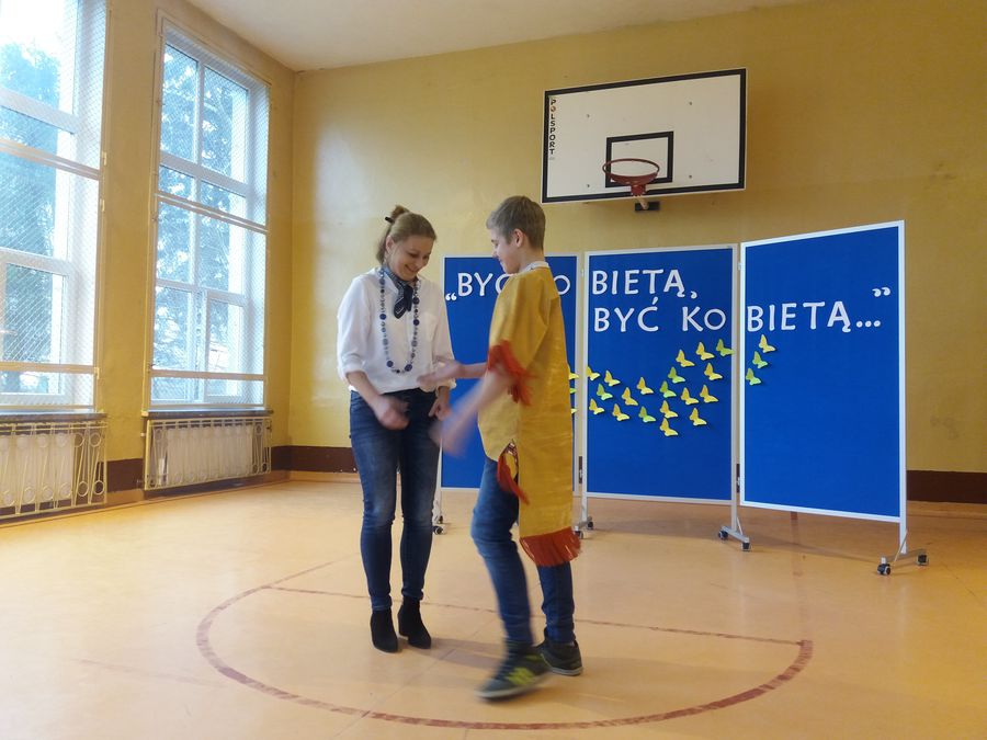 występy