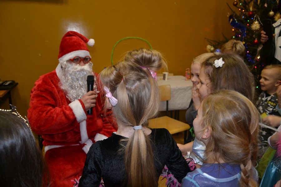 bal karnawałowy w Niedalinie