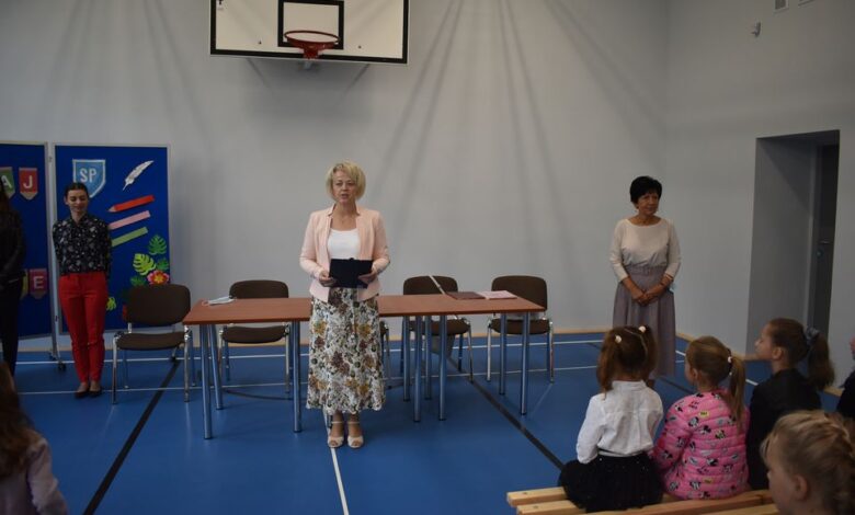 rozpoczęcie roku w SP Swieszyno